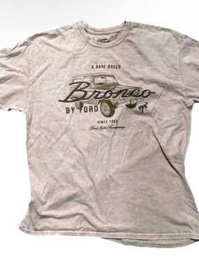 Women’s Ford Bronco Pink T Shirt Size XL Logo 100% Cotton